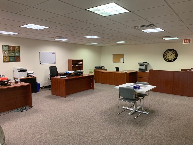 More Photos Of 2740 State Route 10 W, Parsippany Office For Lease