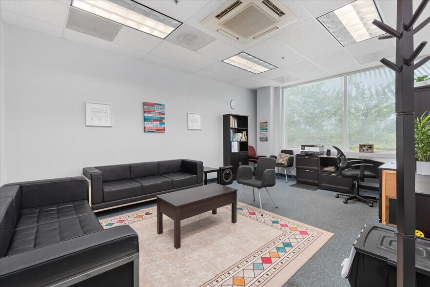 More Photos Of 8140 Ashton Ave, Manassas Medical For Sale