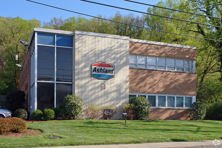 Primary Photo Of 4050 River Rd, Cincinnati Office For Sale