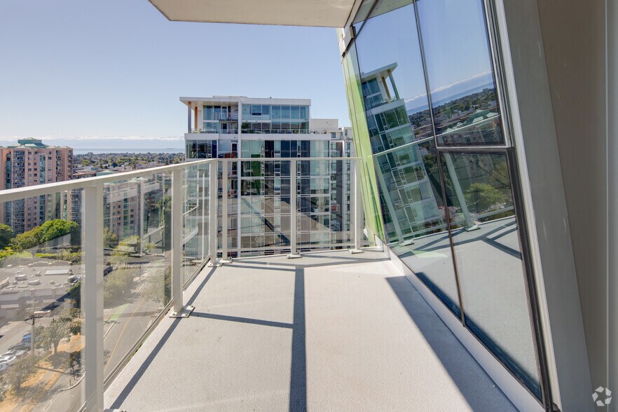 More Photos Of 946 Johnson St, Victoria Multifamily For Sale