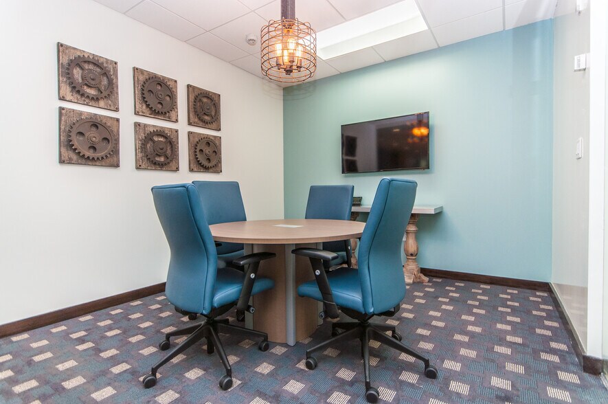 More Photos Of 777 Brickell Ave, Miami Office For Lease