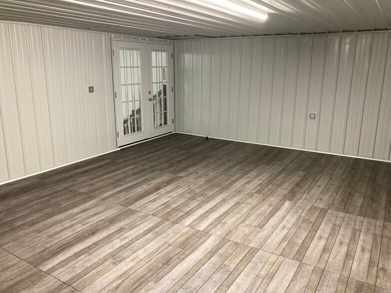 More Photos Of 7754 S State Route 73, Wilmington Flex For Lease