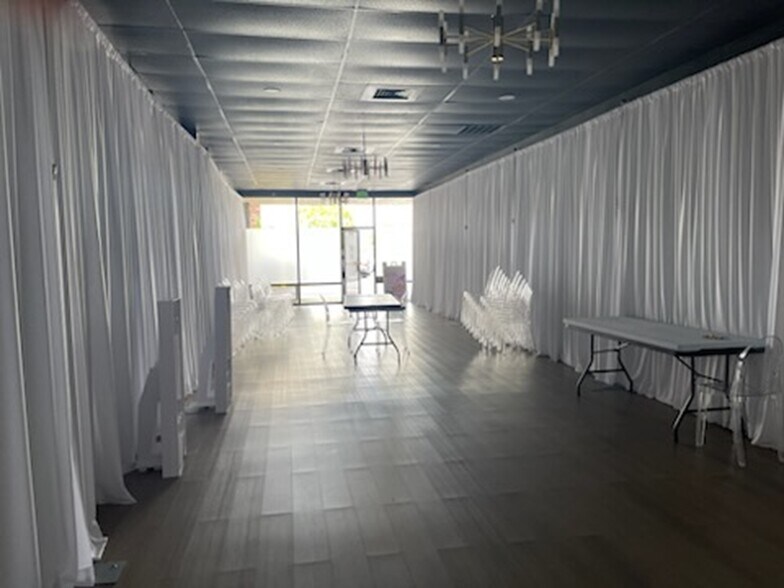 More Photos Of 13902 W Hillsborough Ave, Tampa Unknown For Lease