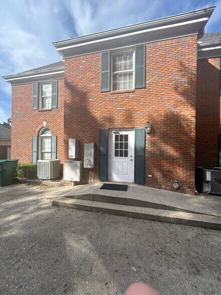 More Photos Of 5 Clifford Dr, Shalimar Office For Sale