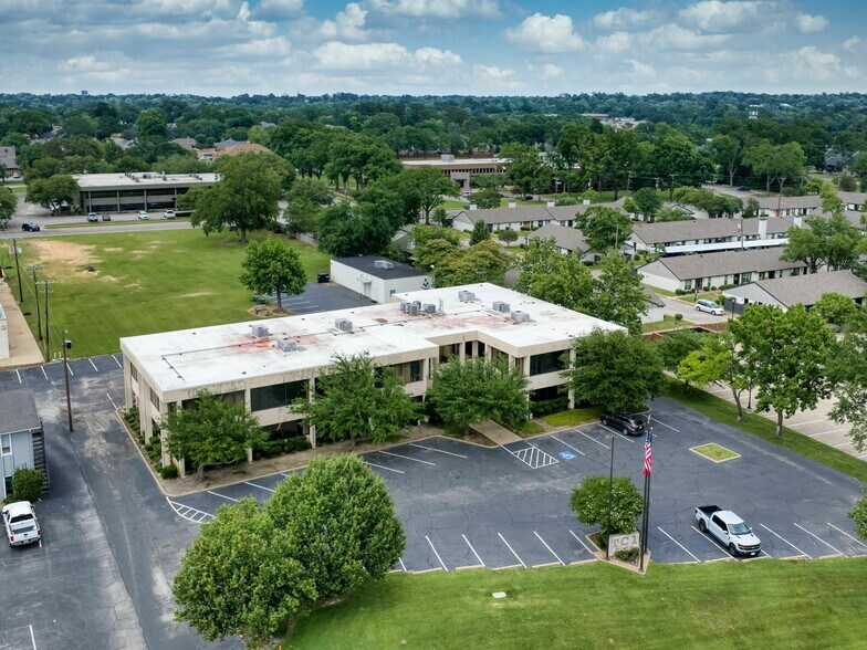 More Photos Of 515 W Southwest Loop 323, Tyler Office For Lease