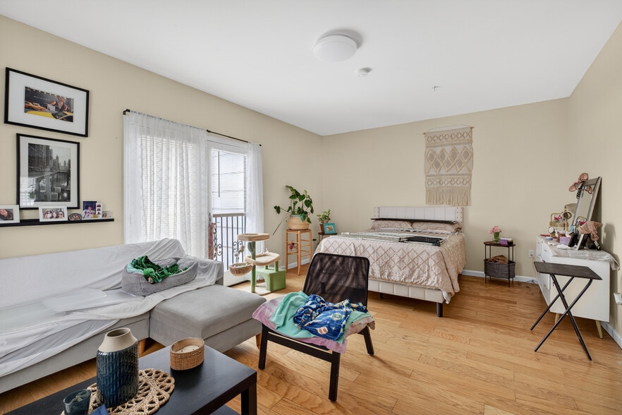 More Photos Of , Bridgeport Multifamily For Sale