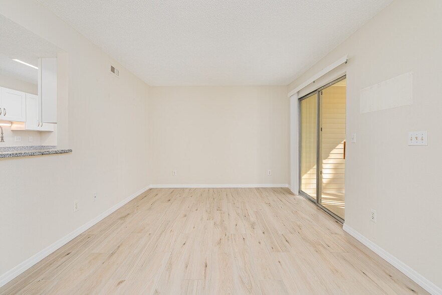 More Photos Of , South Daytona Multifamily For Sale