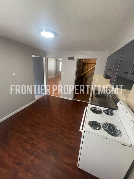 More Photos Of 1001-1031 North and South Rd, University City Apartments For Sale