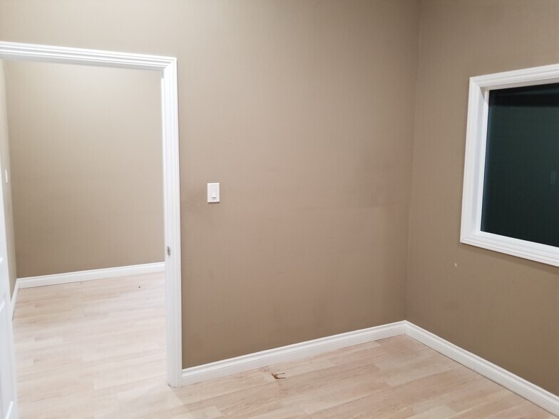 More Photos Of 746 N Mountain Ave, Ontario Restaurant For Lease