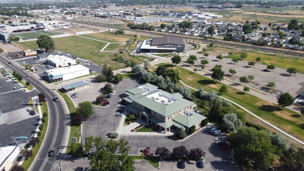 More Photos Of 2805 Blaine St, Caldwell Office For Lease