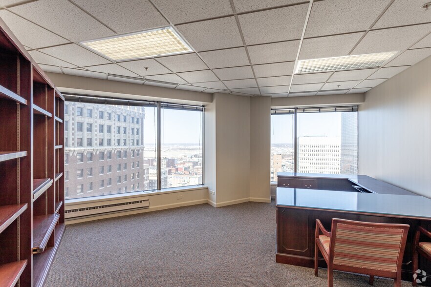 Photo of 18th Floor Ste 1830