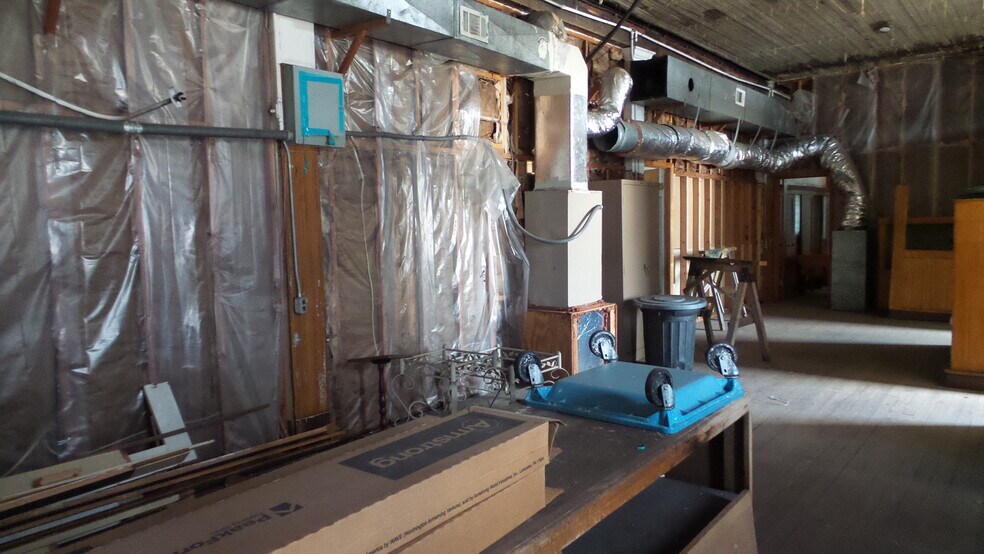 More Photos Of 102 Saint Joseph Ave, Brewton Storefront Retail Residential For Sale