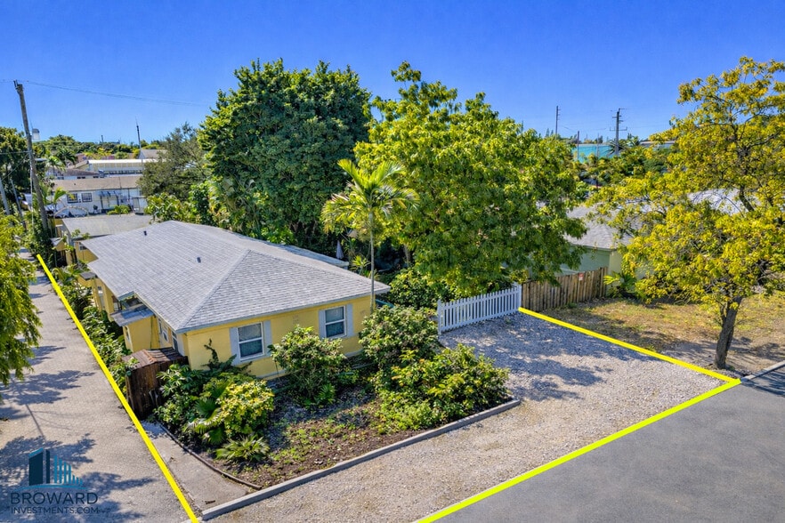 More Photos Of 255 SW 15th St, Dania Beach Apartments For Sale