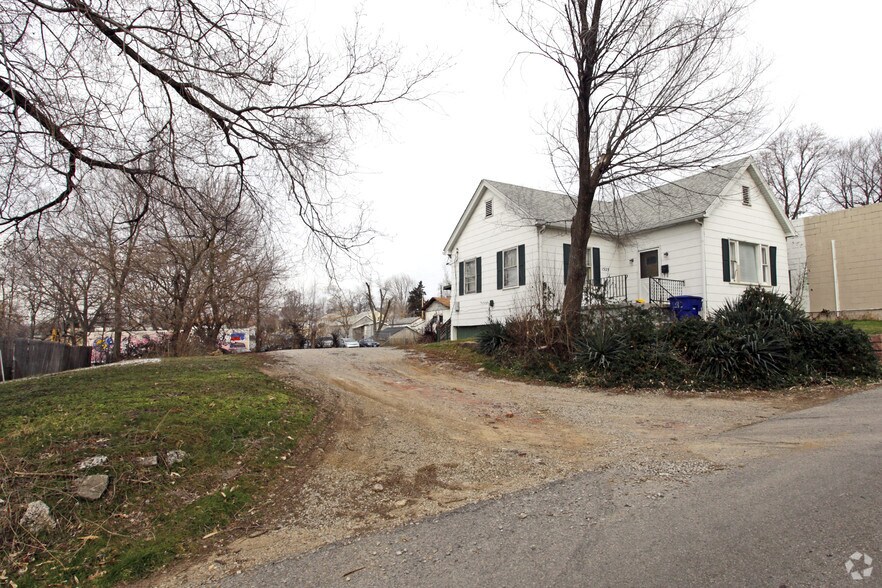 Primary Photo Of , Saint Louis Unknown For Sale