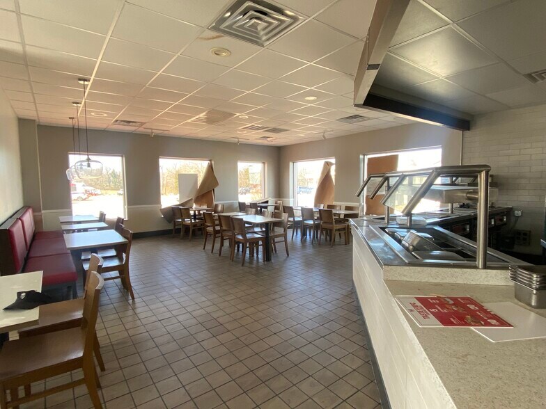 More Photos Of 105 Sylamore Ave, Mountain View Fast Food For Sale
