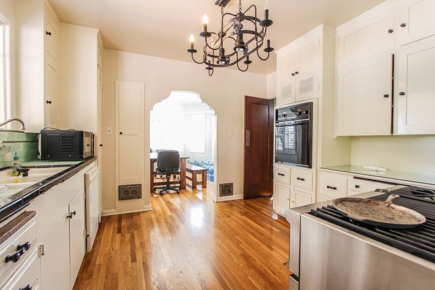 More Photos Of 14891 Yorba St, Tustin Loft Creative Space For Sale