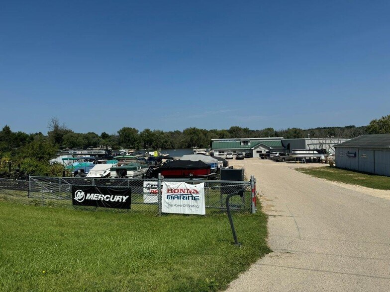 More Photos Of 807 E Harbor Rd, Milton Marina For Sale