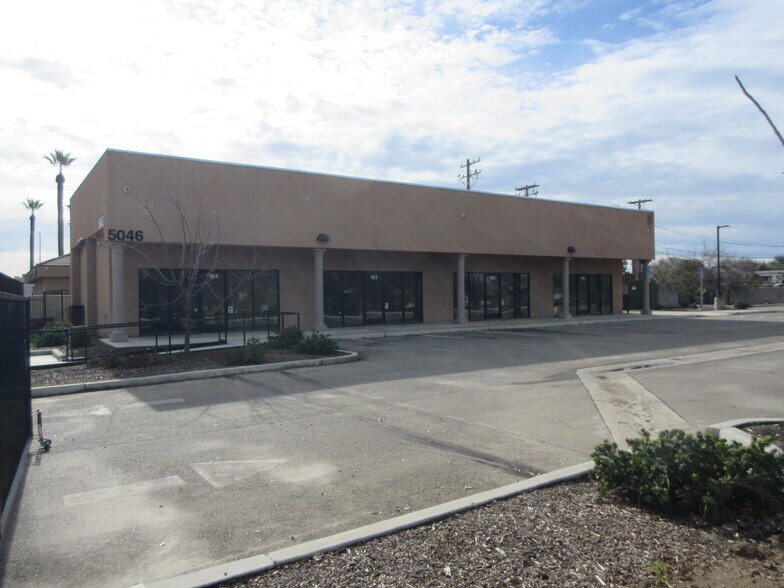 Primary Photo Of 5046 E Mono St, Fresno Office For Lease