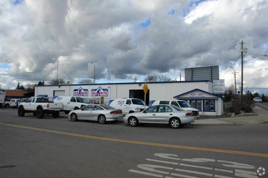 More Photos Of 1200 W East Ave, Chico Service For Lease