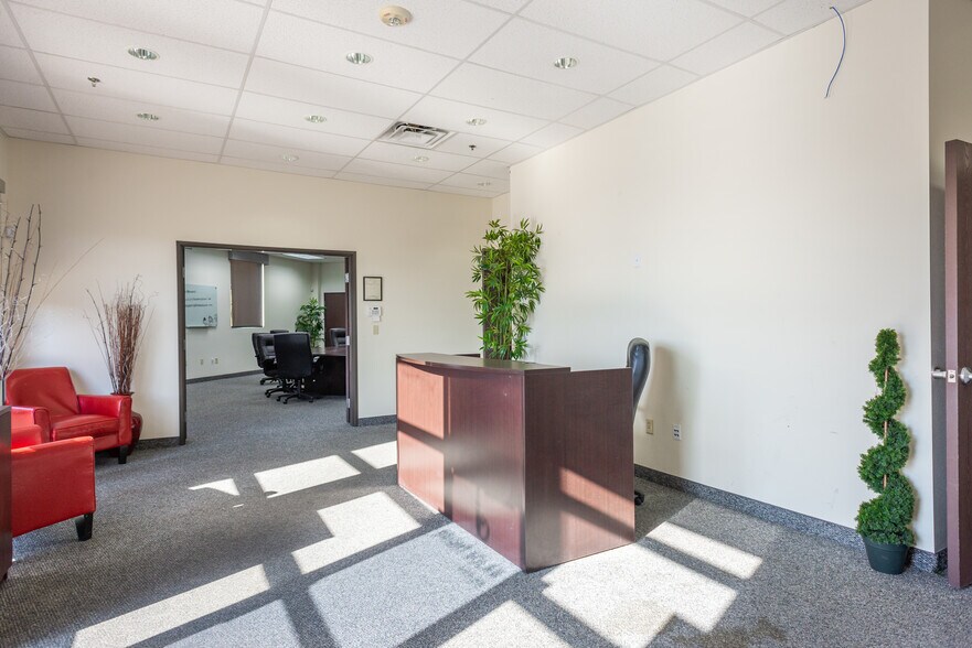More Photos Of 311 E Warm Springs Rd, Las Vegas Office For Sale