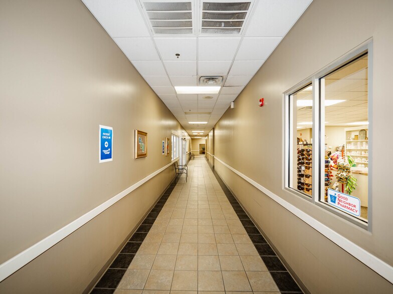 More Photos Of 810 E Sunflower Rd, Cleveland Medical For Lease