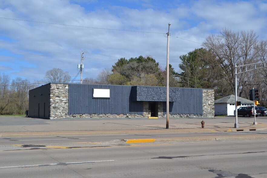 Primary Photo Of 861 Grand Ave, Schofield General Retail For Sale