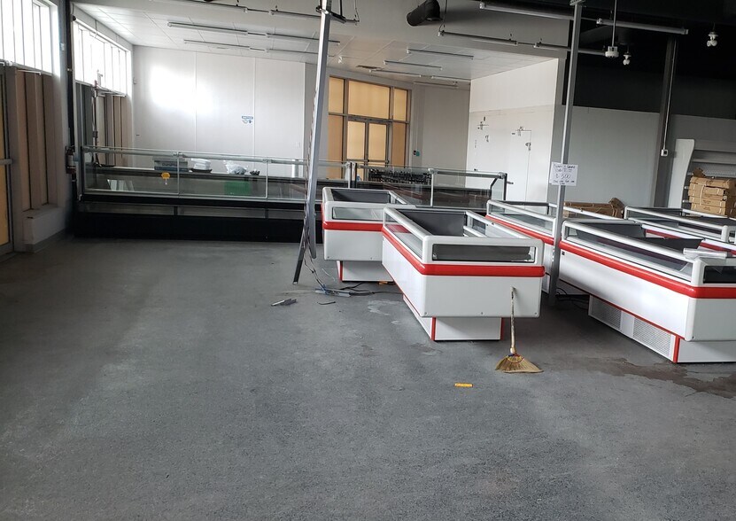 More Photos Of 180 Legacy Main St SE, Calgary Storefront Retail Office For Sale