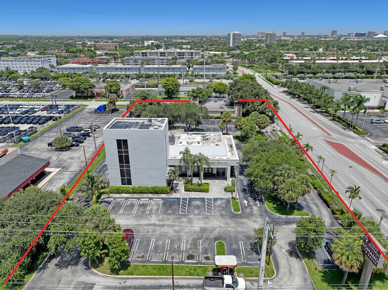 More Photos Of 2701 W Okeechobee Blvd, West Palm Beach Office For Sale