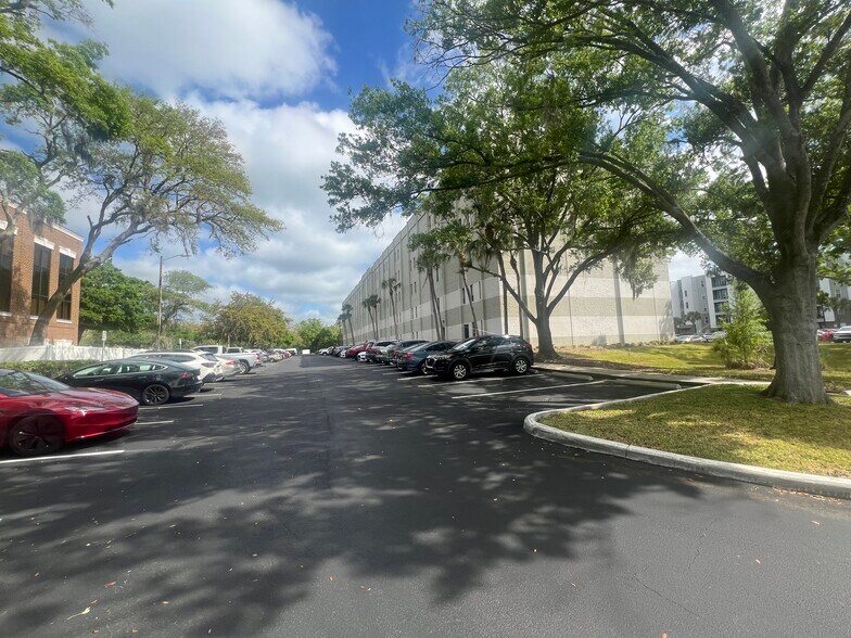 More Photos Of 3500 E Fletcher Ave, Tampa Medical For Lease