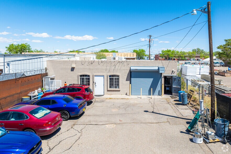 Primary Photo Of 3109 Los Arboles Ave NE, Albuquerque Warehouse For Sale