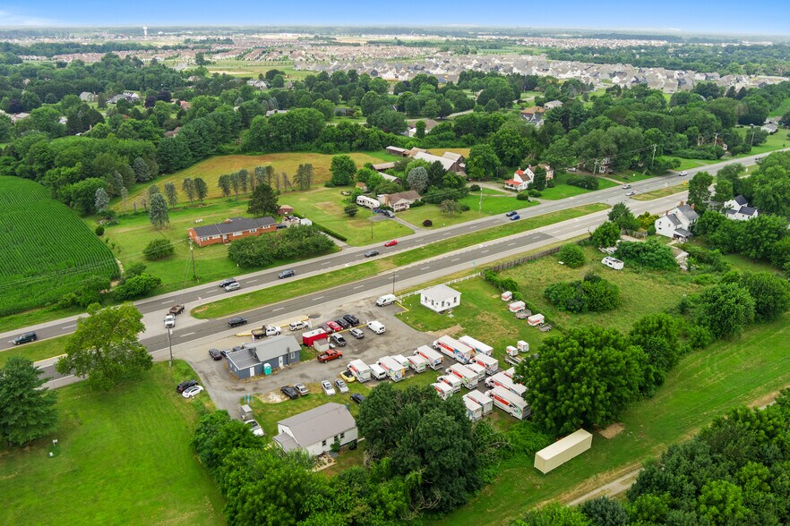 More Photos Of 2516-2518 N Dupont Pky, Middletown Freestanding For Sale