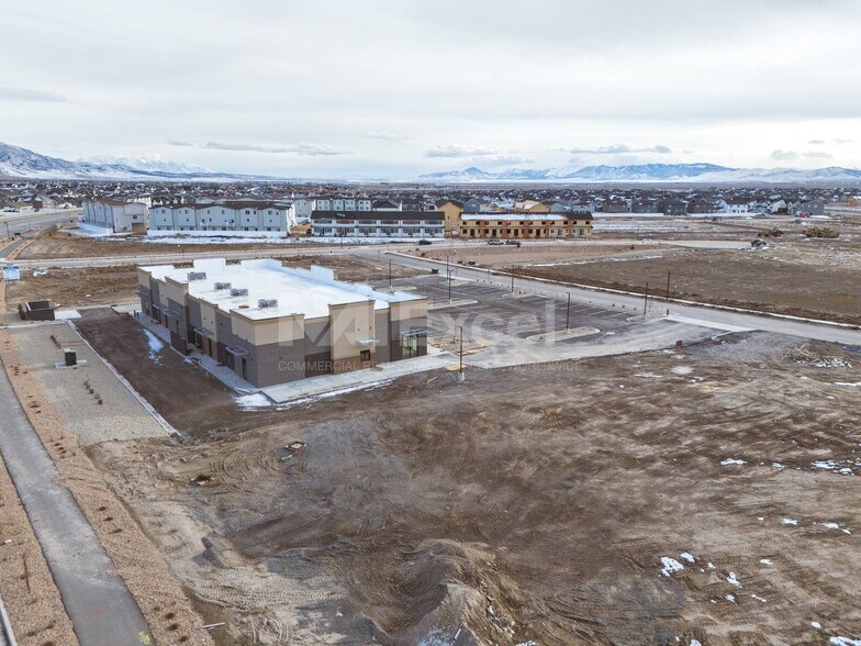More Photos Of 5390 Beckman ln, Eagle Mountain Freestanding For Lease