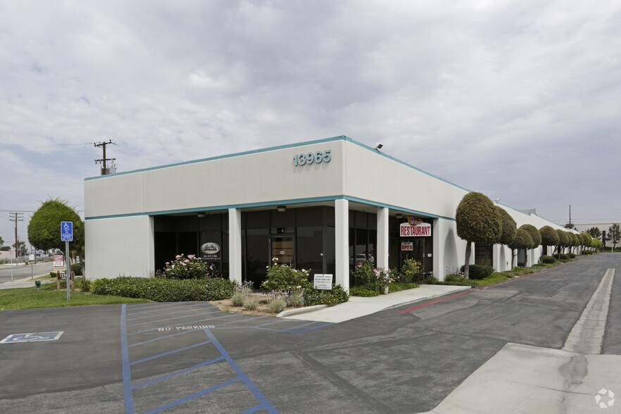 Primary Photo Of 13965 Stage Rd, Santa Fe Springs Warehouse For Lease