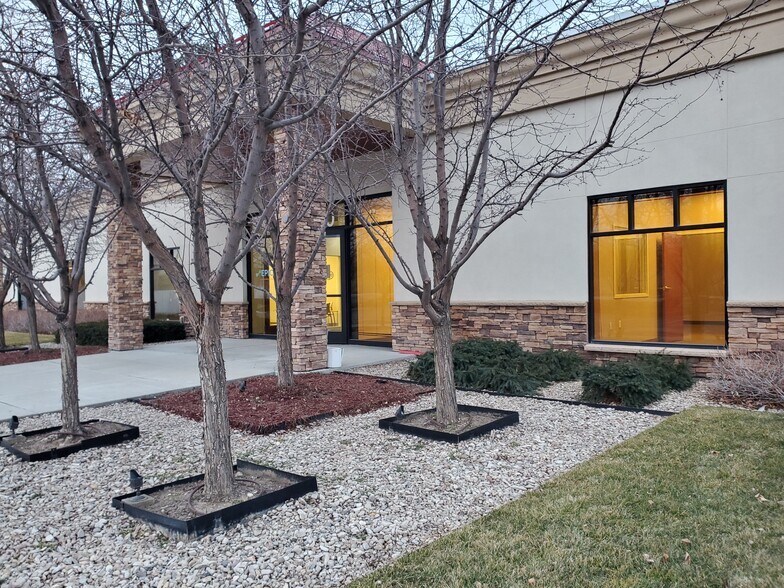 More Photos Of 5444 S Green St, Murray Medical For Lease