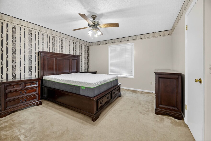 More Photos Of 221 John Ray Ln, Eastaboga Industrial For Sale