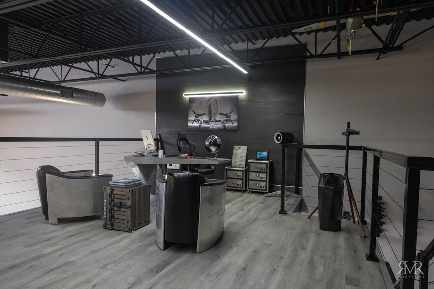 More Photos Of 1435 FM 1463 Rd, Katy Showroom For Sale