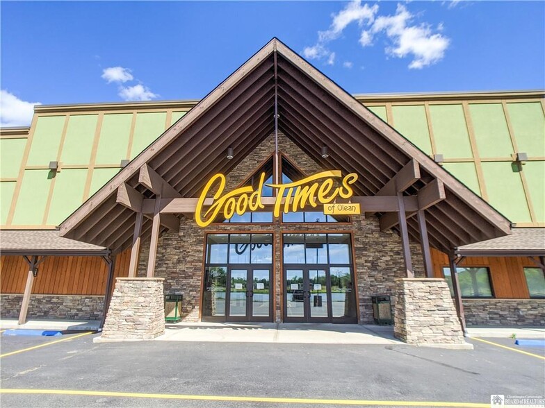 More Photos Of 800 E State St, Olean Sports And Entertainment For Sale