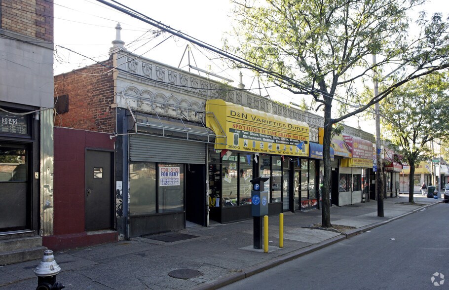 More Photos Of 3622-3640 White Plains Rd, Bronx Storefront For Lease