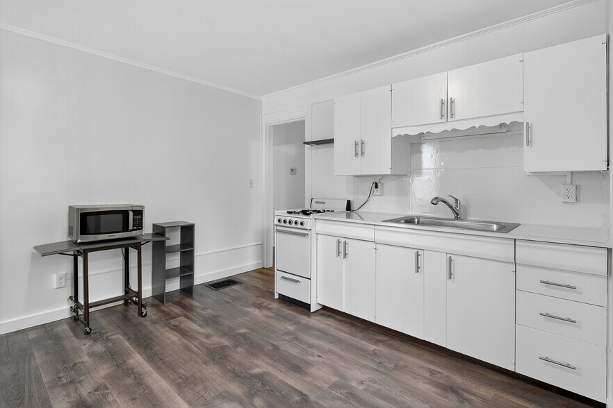 More Photos Of 310 Pleasant St, Ithaca Apartments For Sale