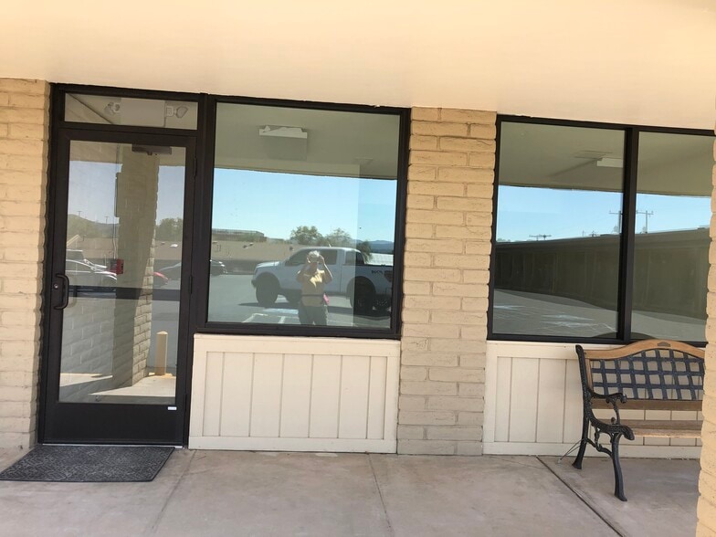 More Photos Of 1003 Division St, Prescott Medical For Lease