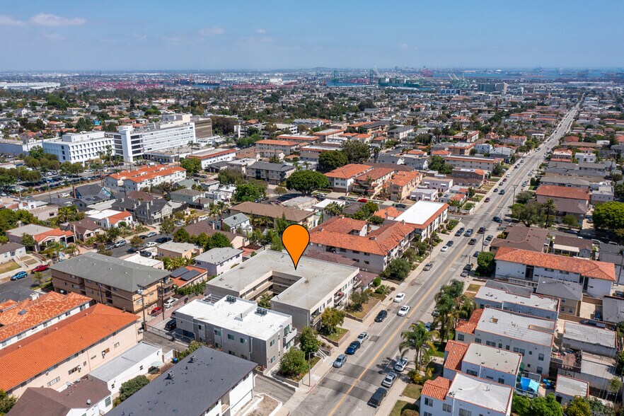 More Photos Of 1350 W 9th St, San Pedro Apartments For Sale