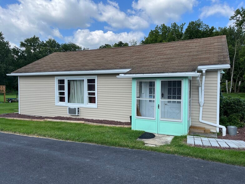 More Photos Of 5704 Allentown Pike, Reading Bank For Sale