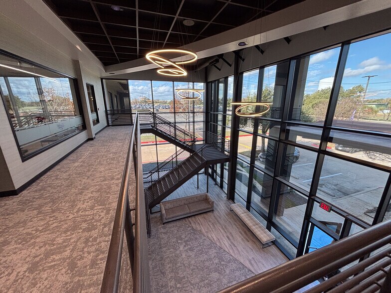 More Photos Of 12515-2 Research Blvd, Austin Office For Lease