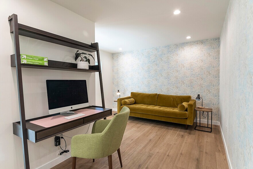 More Photos Of 811 N Harvard Blvd, Los Angeles Multifamily For Sale