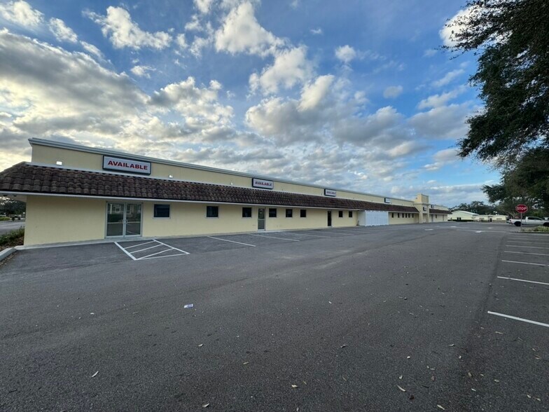 More Photos Of 2225-2275 S Babcock St, Melbourne Office For Lease