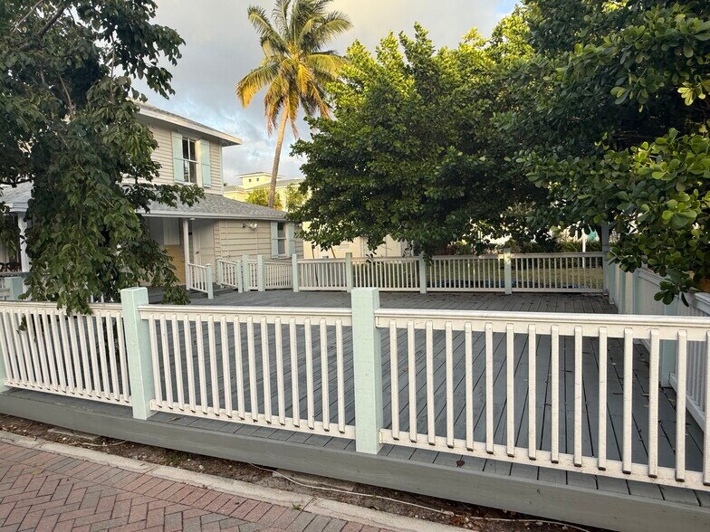 More Photos Of 85 SE 6th Ave, Delray Beach Restaurant For Lease