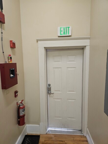 More Photos Of 2 S Main St, Coalville Loft Creative Space For Sale