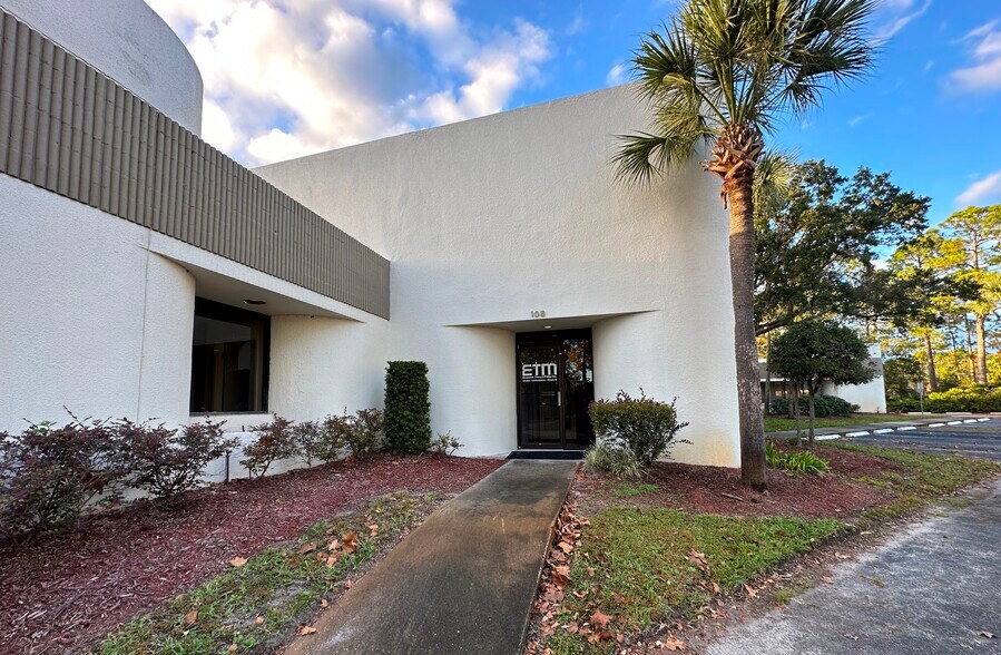 More Photos Of 1901 Mason Ave, Daytona Beach Medical For Lease