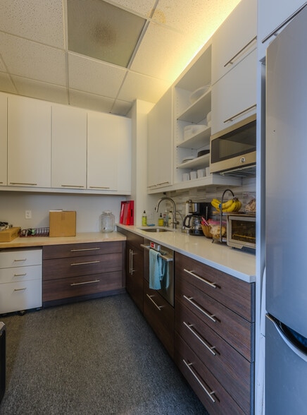 More Photos Of 1729 15th St, Boulder Office For Lease