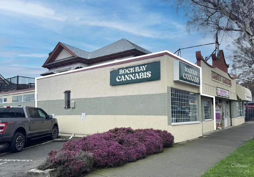 Primary Photo Of 2622 Douglas St, Victoria General Retail For Lease